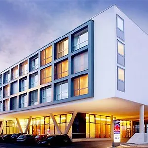 https://star-inn-airport.salzburghotels.net