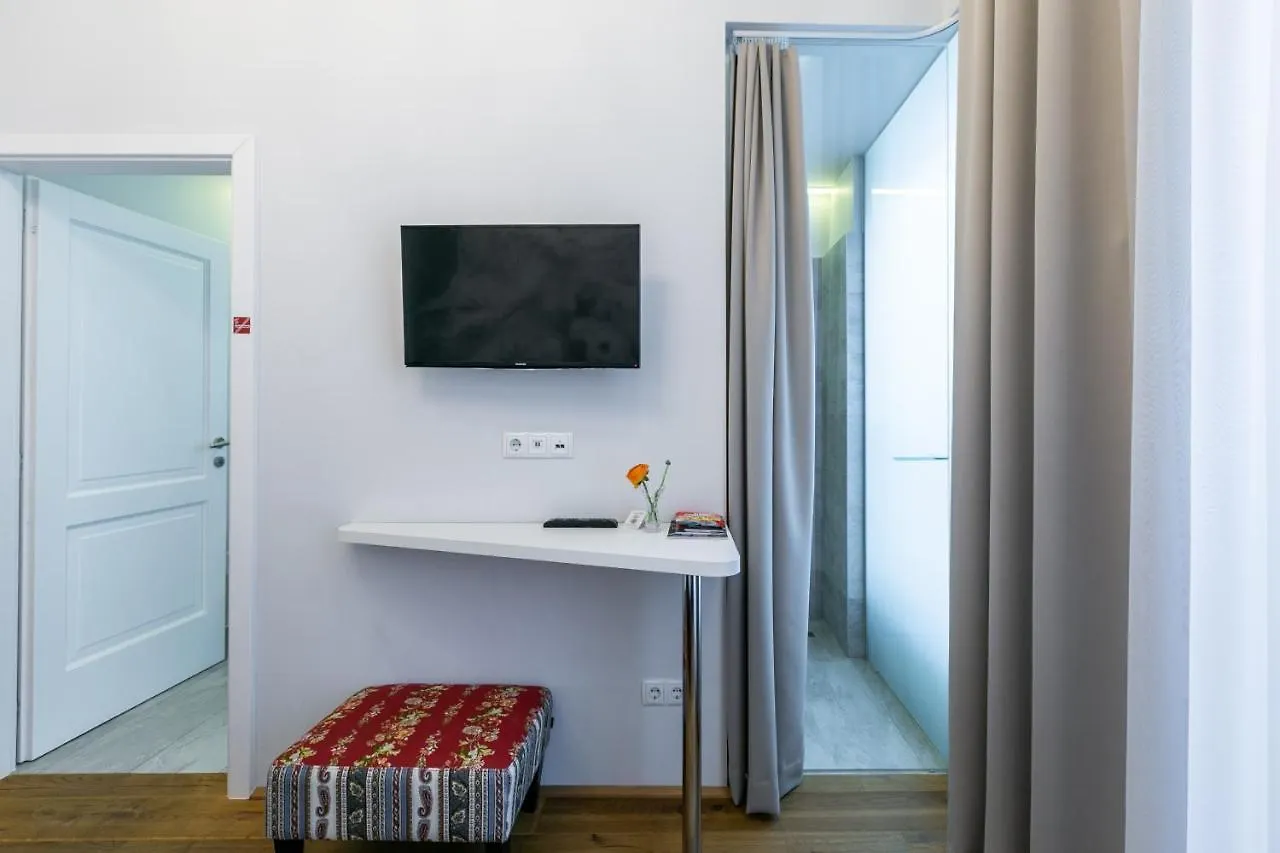 Room 55 Viena 3*,